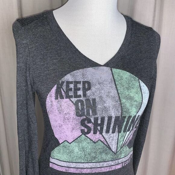 Life is Good “Keep On Shining” Long Sleeve Tee - Picture 3 of 5